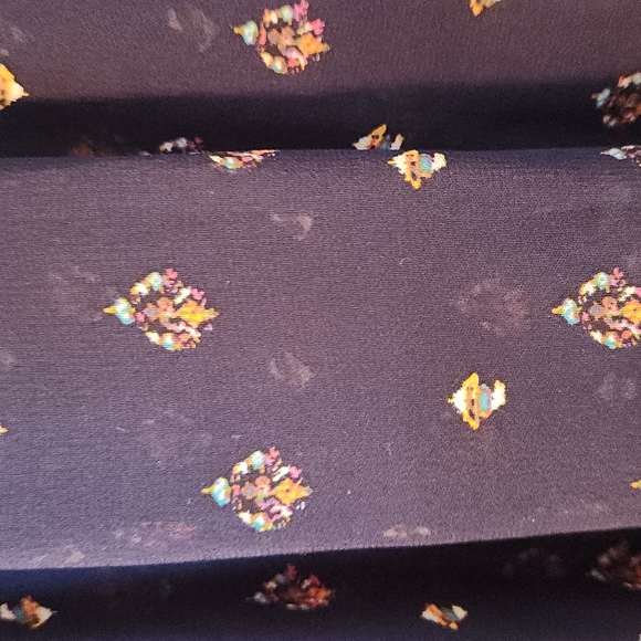 Dress - Picture 4 of 5